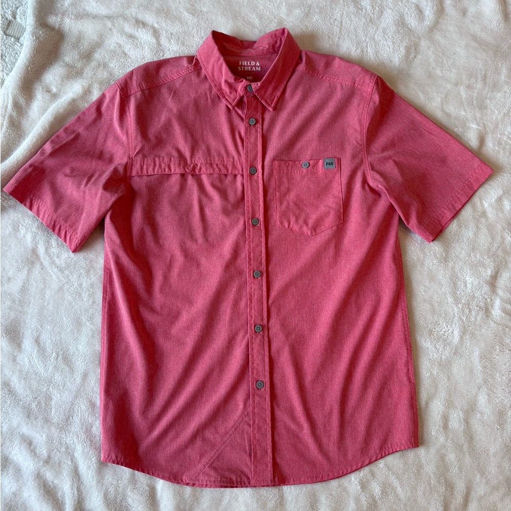 NWOT Men’s Field and Stream Shirt Size Medium
